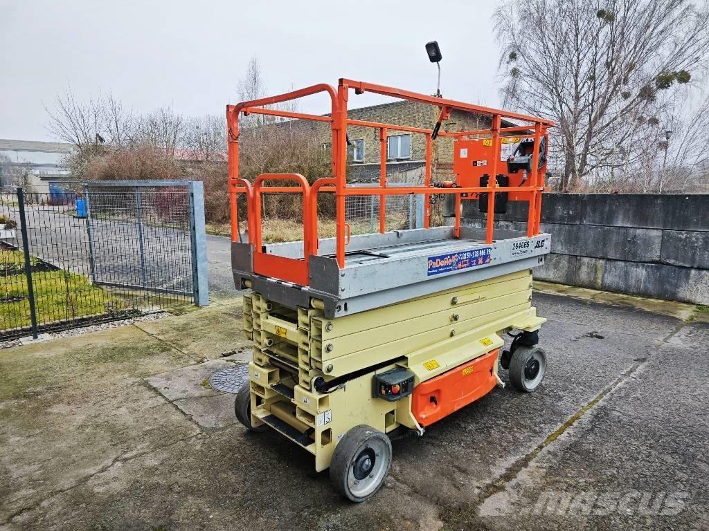 JLG 2646 ES 가위형 리프트