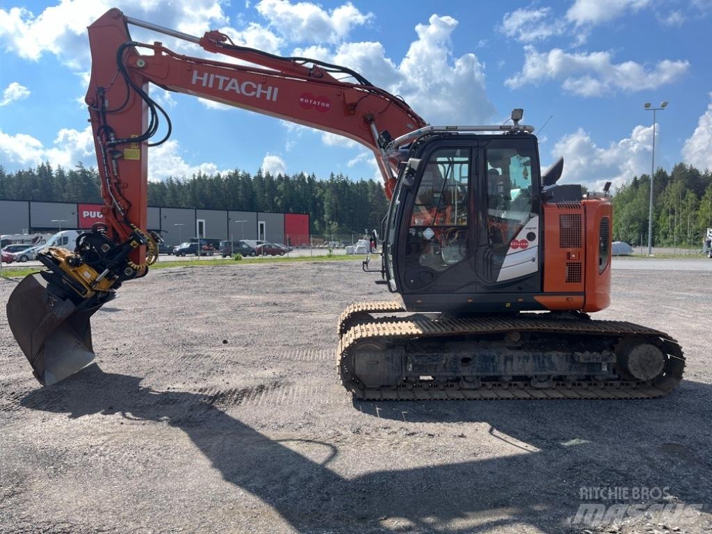 Hitachi ZX 135 US-6 대형 굴삭기 29톤 이상