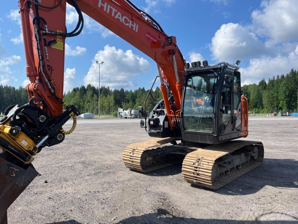 Hitachi ZX 135 US-6 대형 굴삭기 29톤 이상