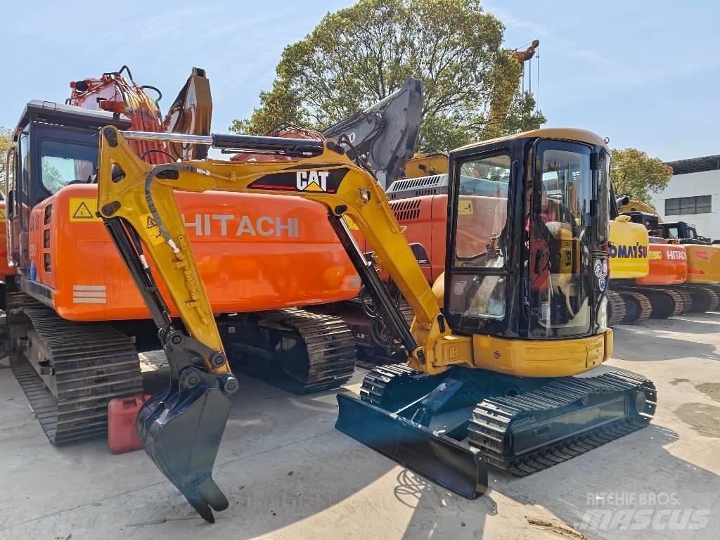 CAT 304CR 소형 굴삭기 7톤 미만