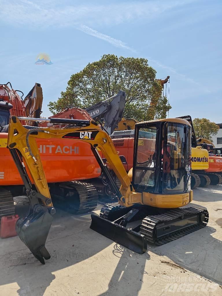 CAT 304CR 소형 굴삭기 7톤 미만