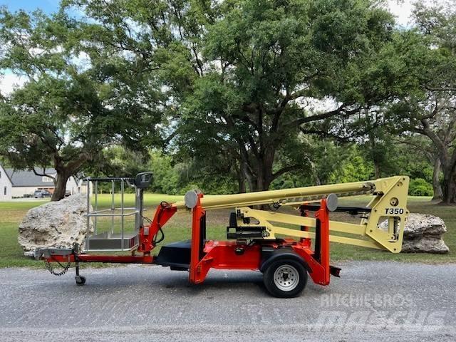 JLG T 350 트레일러 탑재 고소작업대