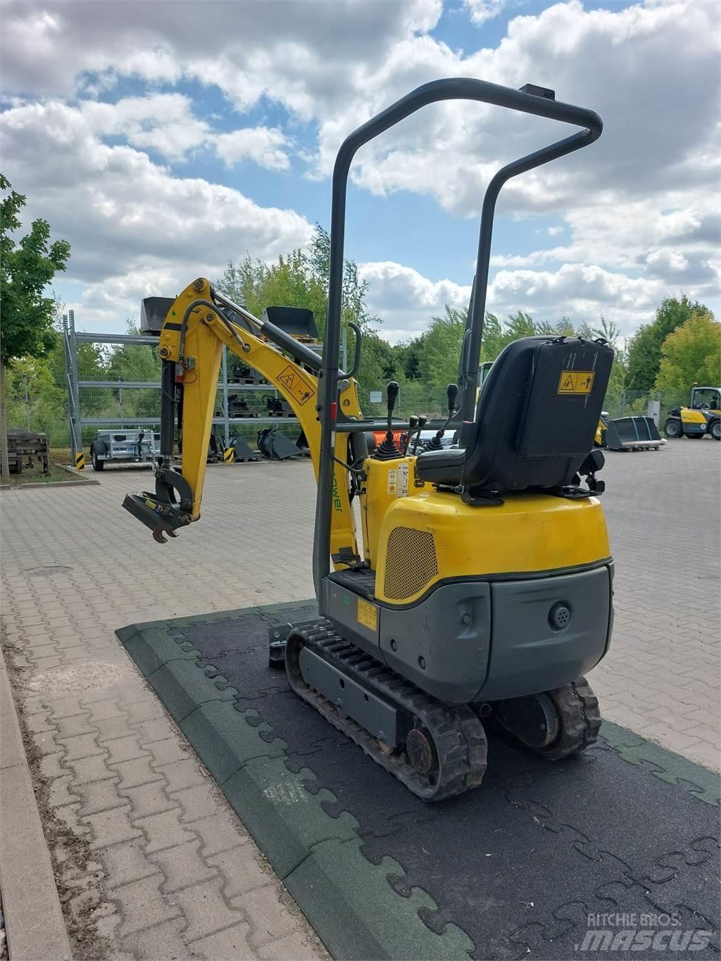 Wacker Neuson 803 대형 굴삭기 29톤 이상