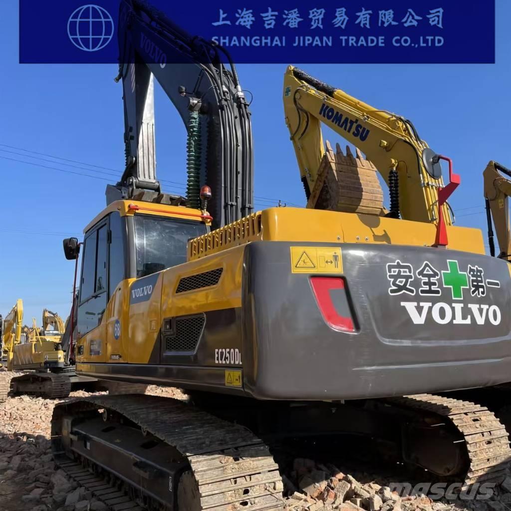 Volvo EC 250 대형 굴삭기 29톤 이상