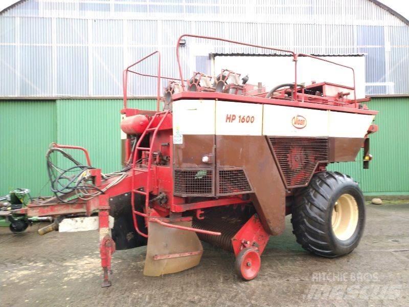 Vicon HP 1600 각형 곤포기