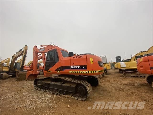 Doosan DH220LC-7 대형 굴삭기 29톤 이상