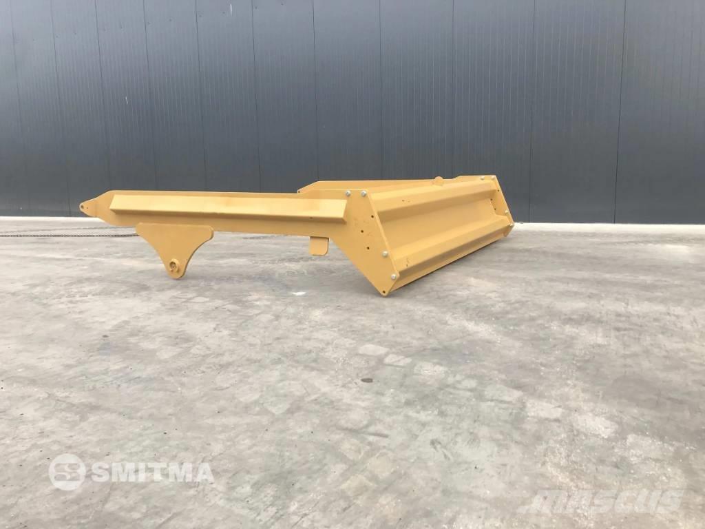 Volvo A40G 테일게이트