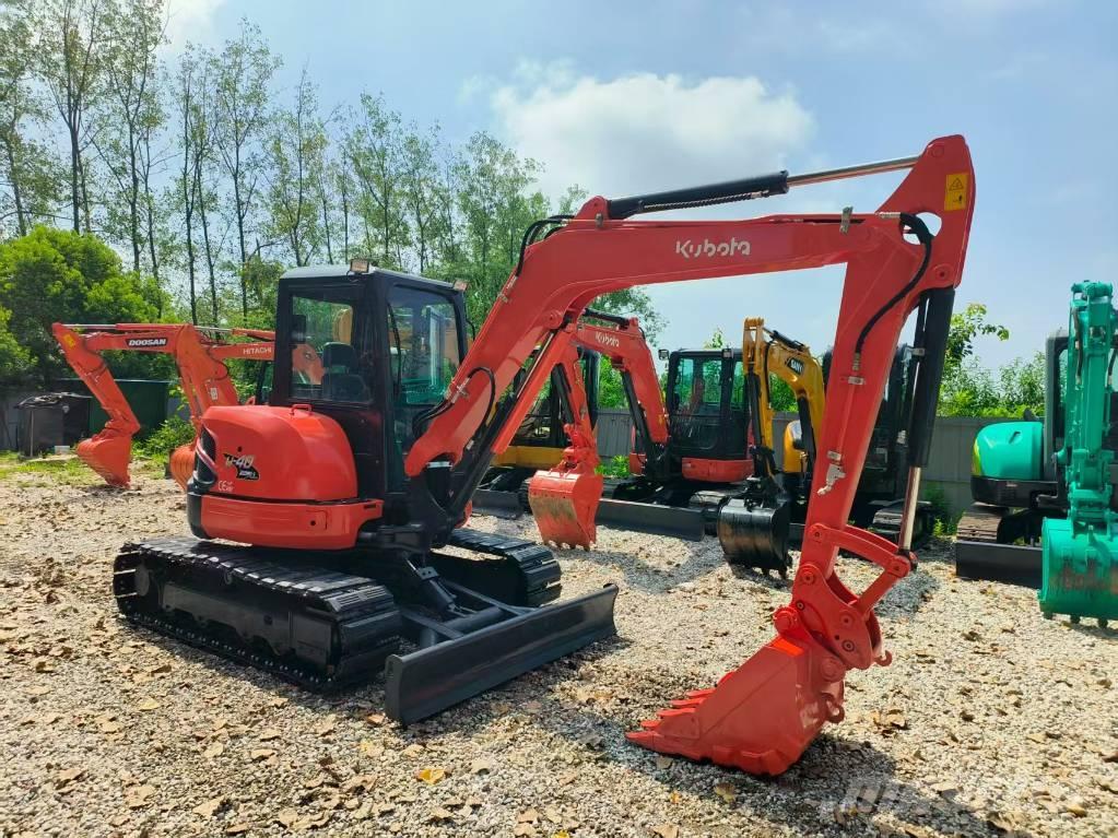 Kubota U 40 소형 굴삭기 7톤 미만