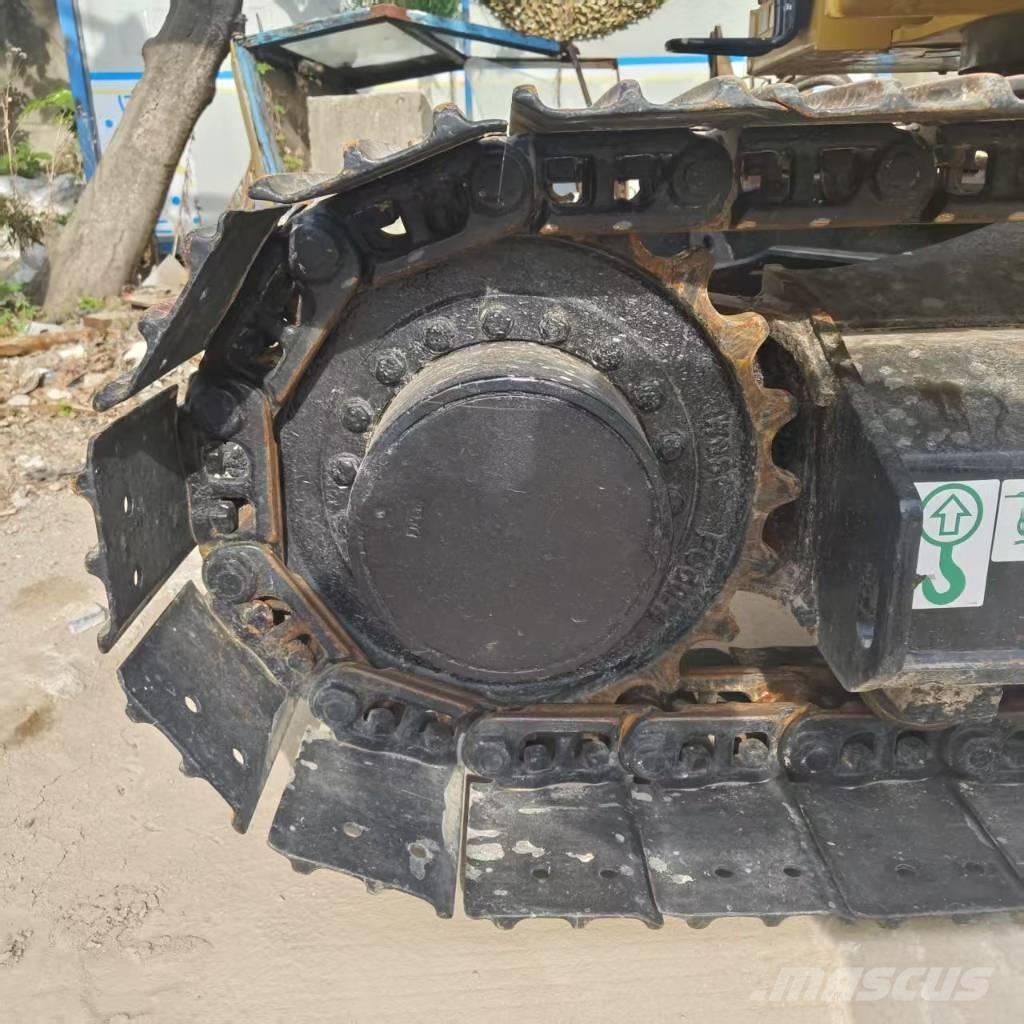 CAT 310 대형 굴삭기 29톤 이상