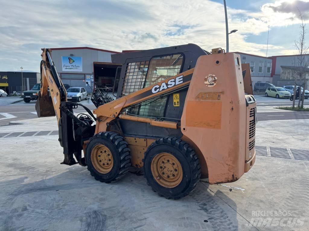 CASE 40 XT  스키드로더