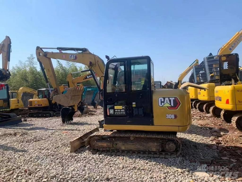CAT CAT306E 대형 굴삭기 29톤 이상