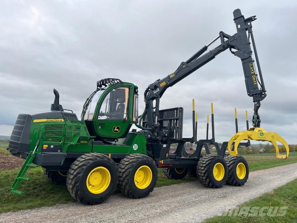 John Deere 1210G 원목 포워더