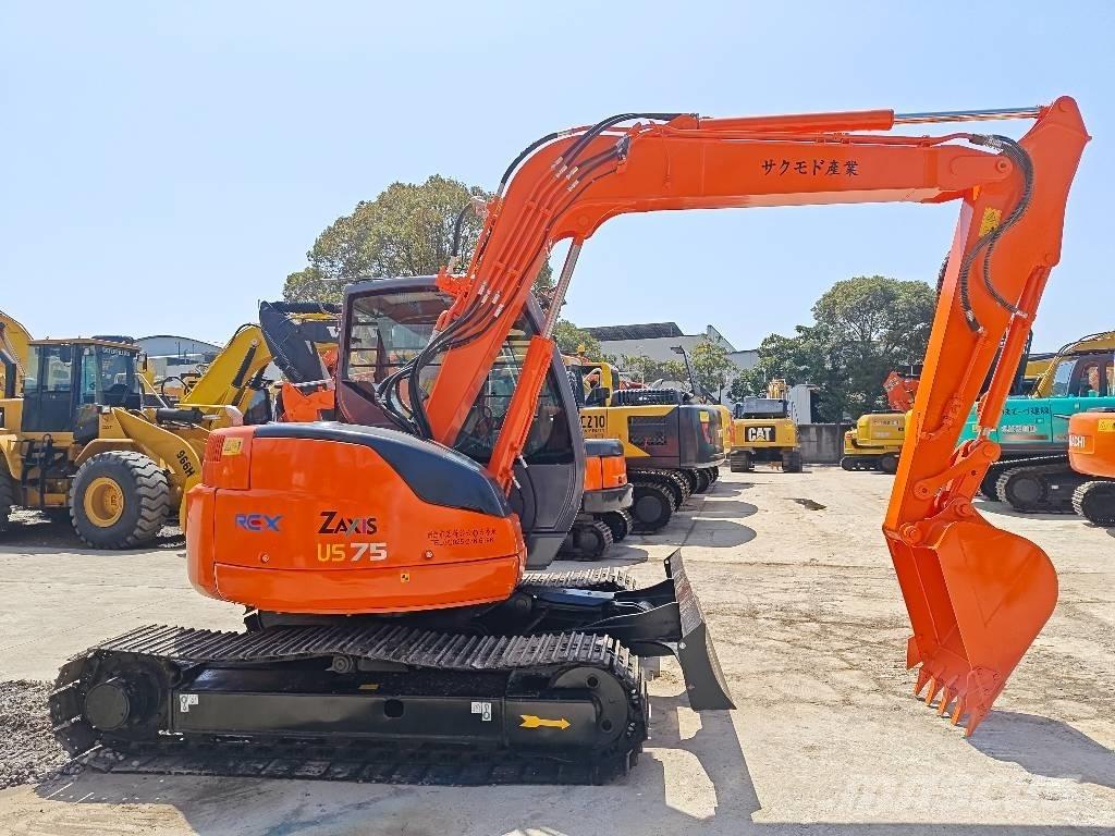 Hitachi ZX 75 US 중형굴삭기 7톤-28톤