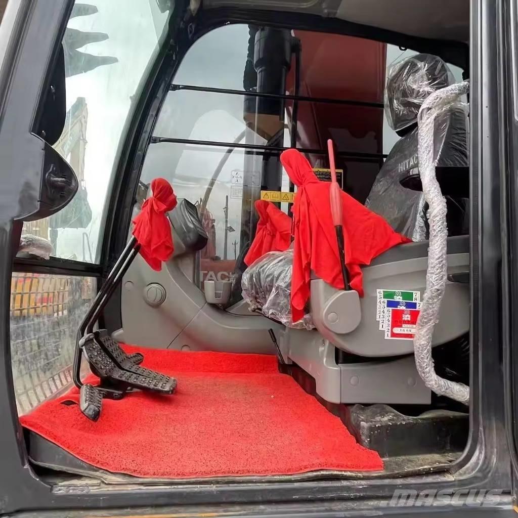 Hitachi ZX 200 대형 굴삭기 29톤 이상