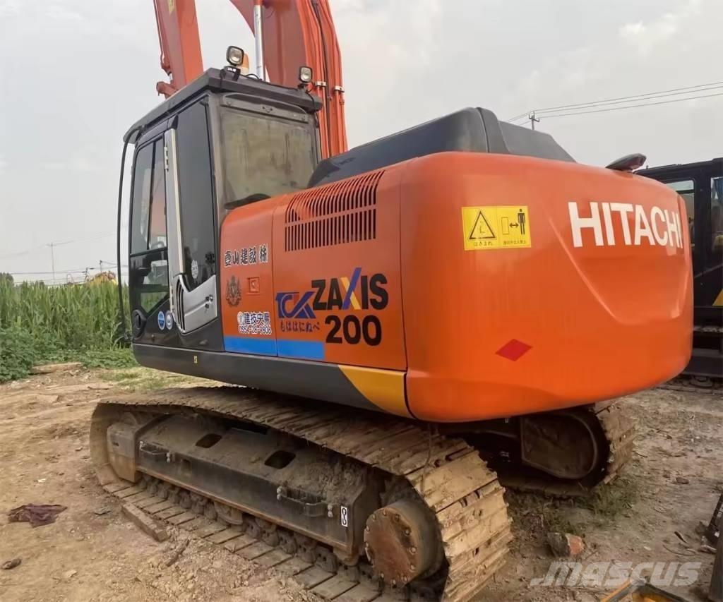 Hitachi ZX 200 대형 굴삭기 29톤 이상
