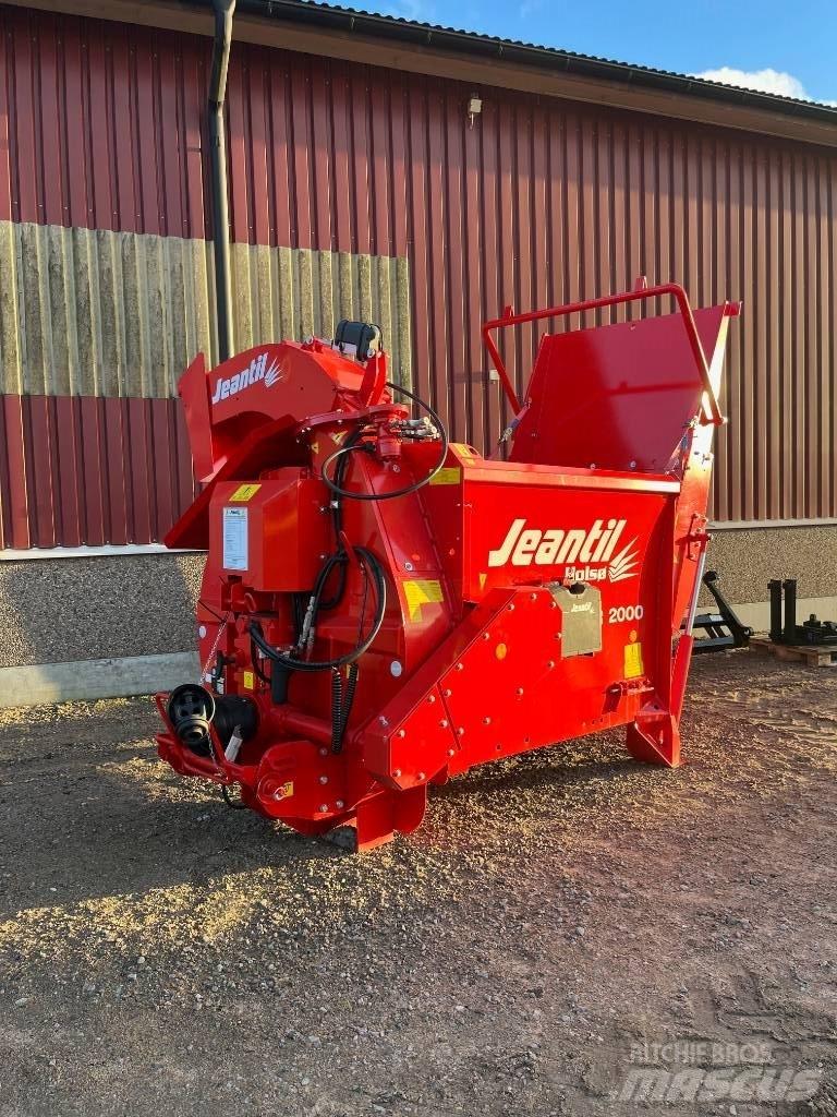 Jeantil PR 2000 베일 분쇄기, 절단기 및 언롤러
