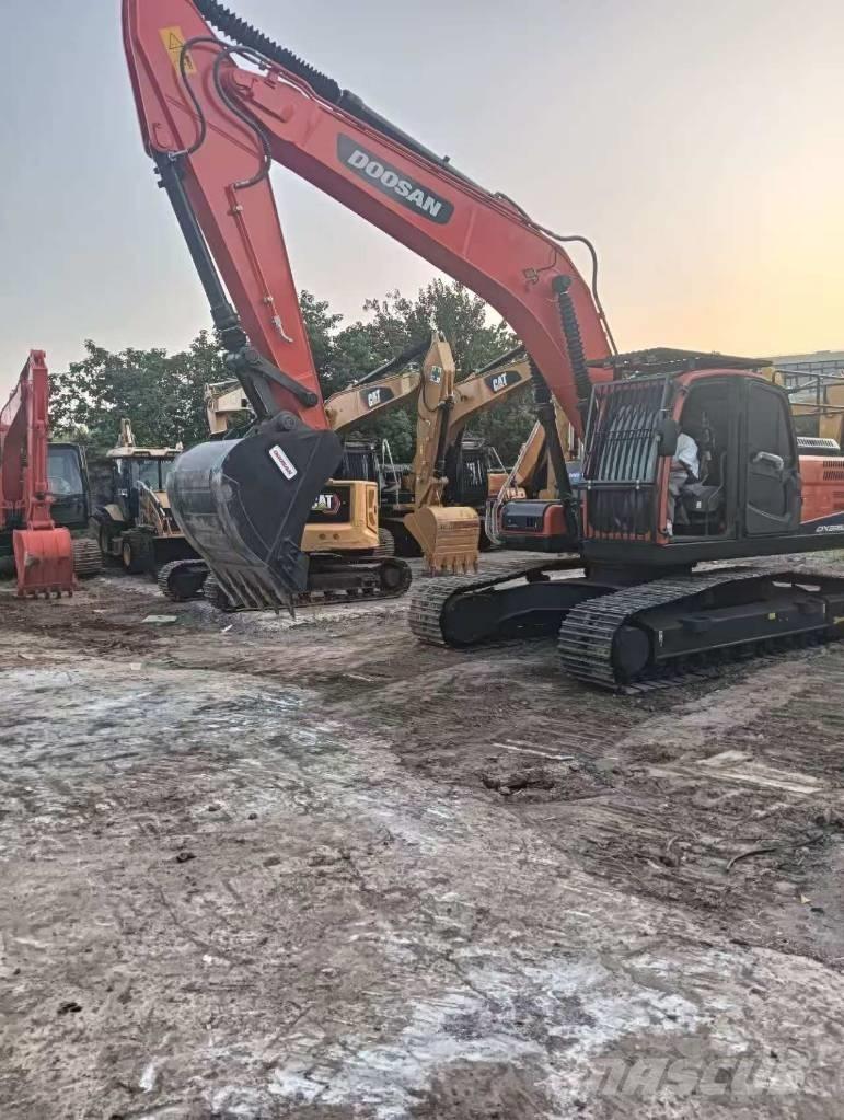 Doosan DX 225 LC-9C 대형 굴삭기 29톤 이상