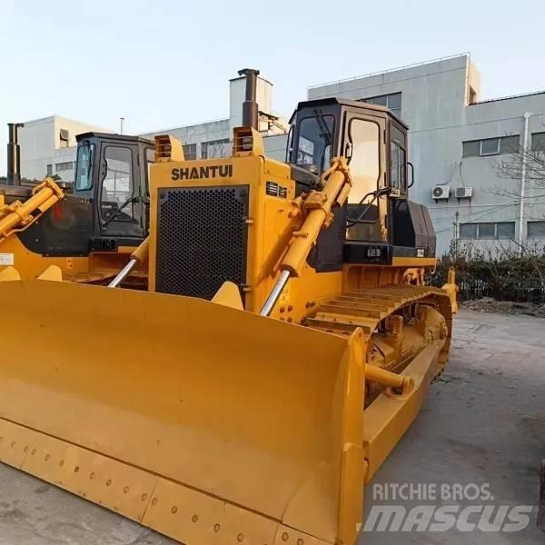 Shantui SD 22 크롤러 도저