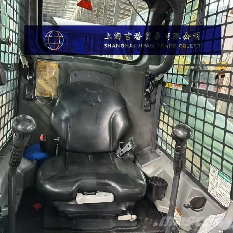 Bobcat S 770  스키드로더