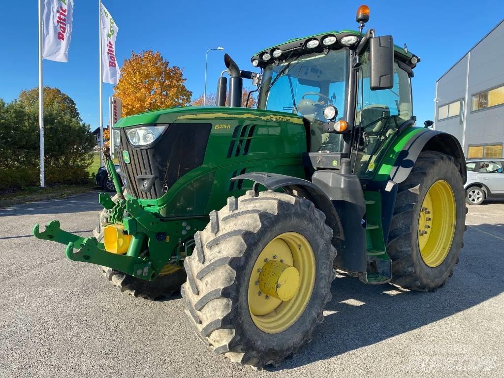 John Deere 6215 R 트랙터