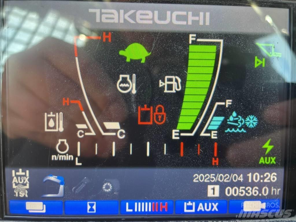 Takeuchi TL12  스키드로더