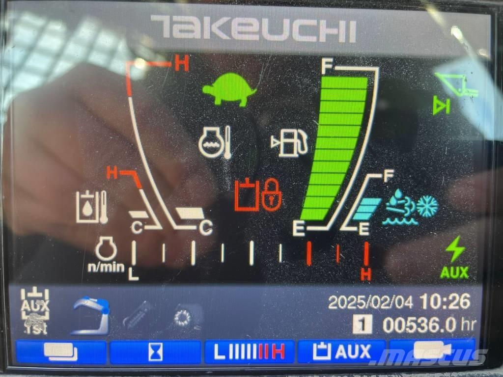 Takeuchi TL12 V2  스키드로더