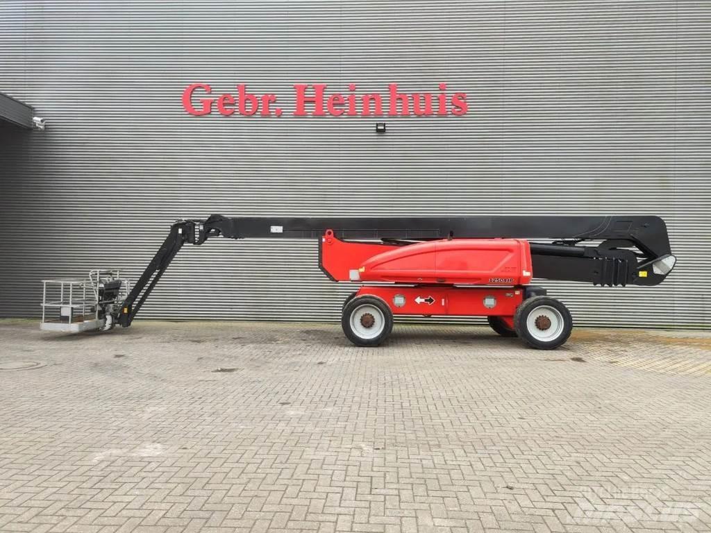 JLG 1250 AJP 견인식 전동이동 리프트