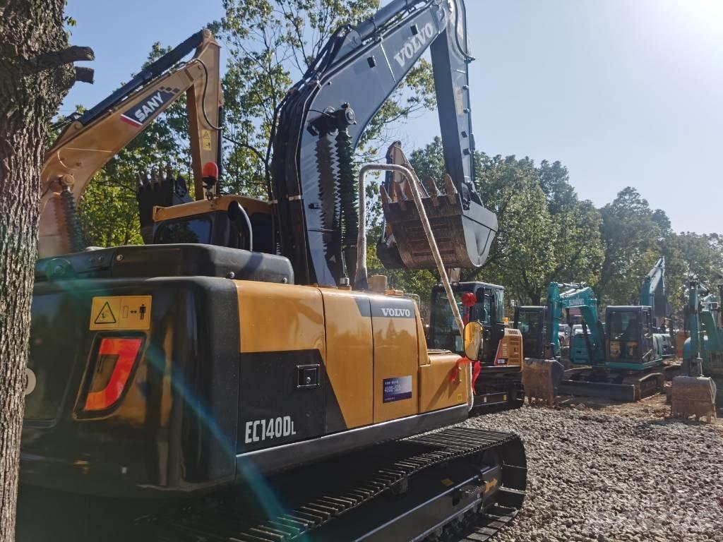 Volvo EC 140 DL 대형 굴삭기 29톤 이상