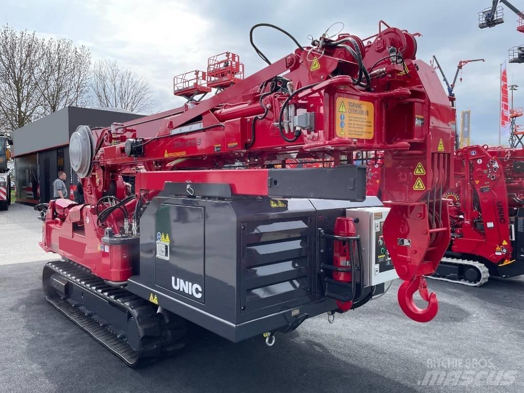 Unic URW-806-3 미니 크레인