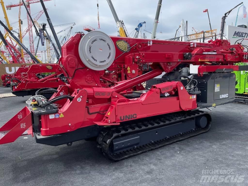 Unic URW-806-3 미니 크레인