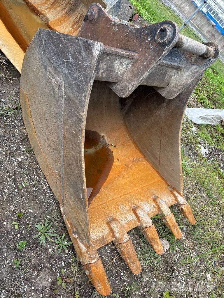 Hitachi ZX300LC-7 대형 굴삭기 29톤 이상