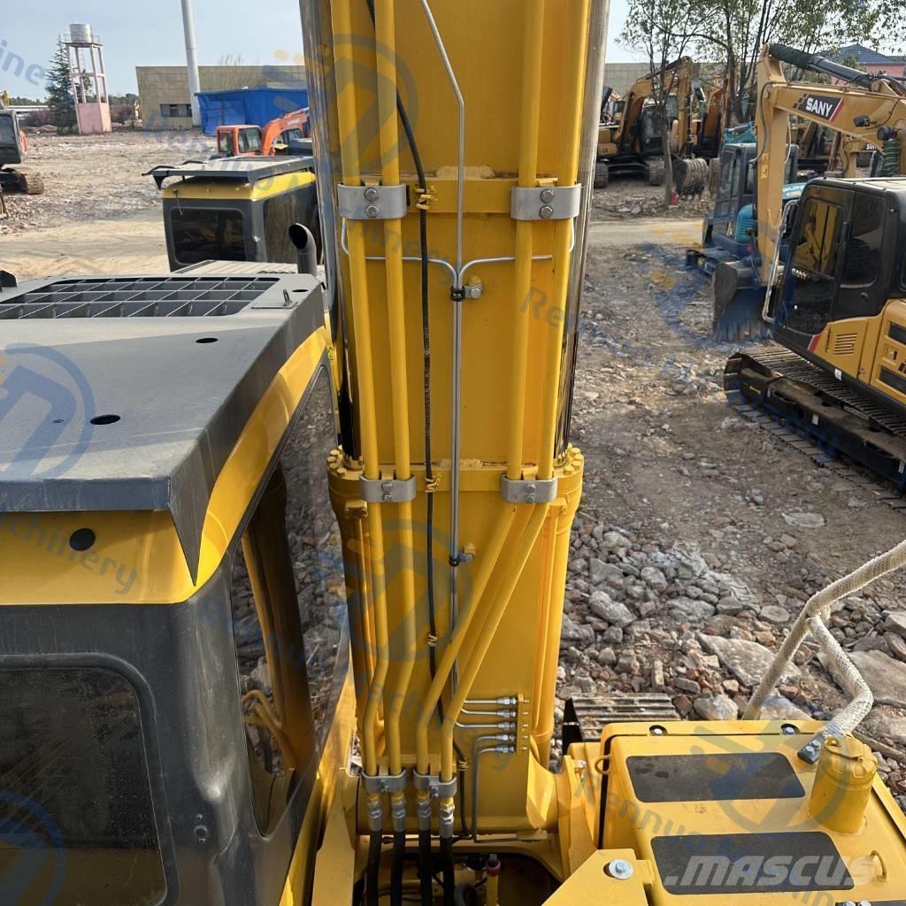 Komatsu PC 160 대형 굴삭기 29톤 이상