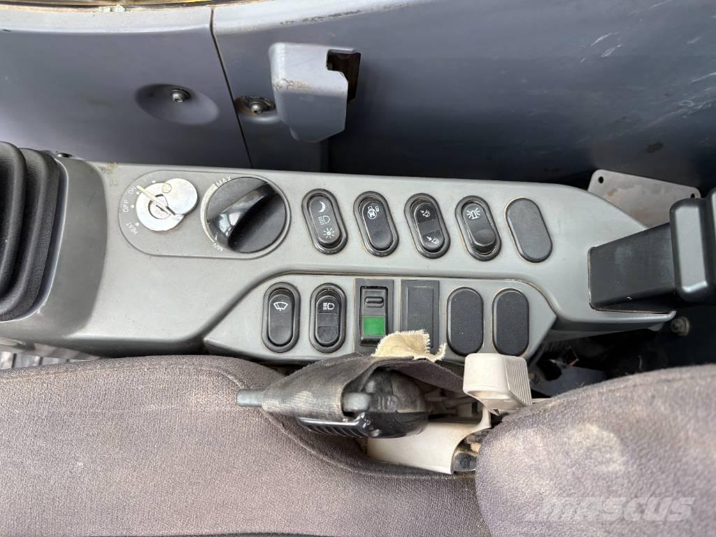 Komatsu PC360LC-10 대형 굴삭기 29톤 이상