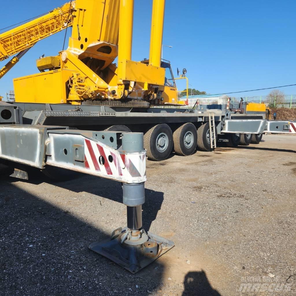 Liebherr LTM 1400 A/T 크레인