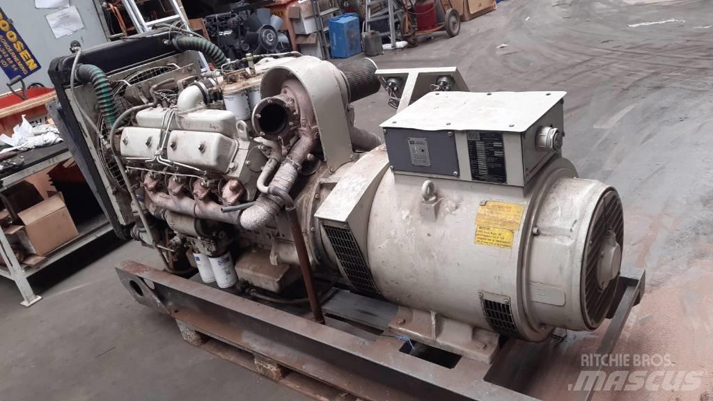 Perkins 120 kVA 디젤 발전기