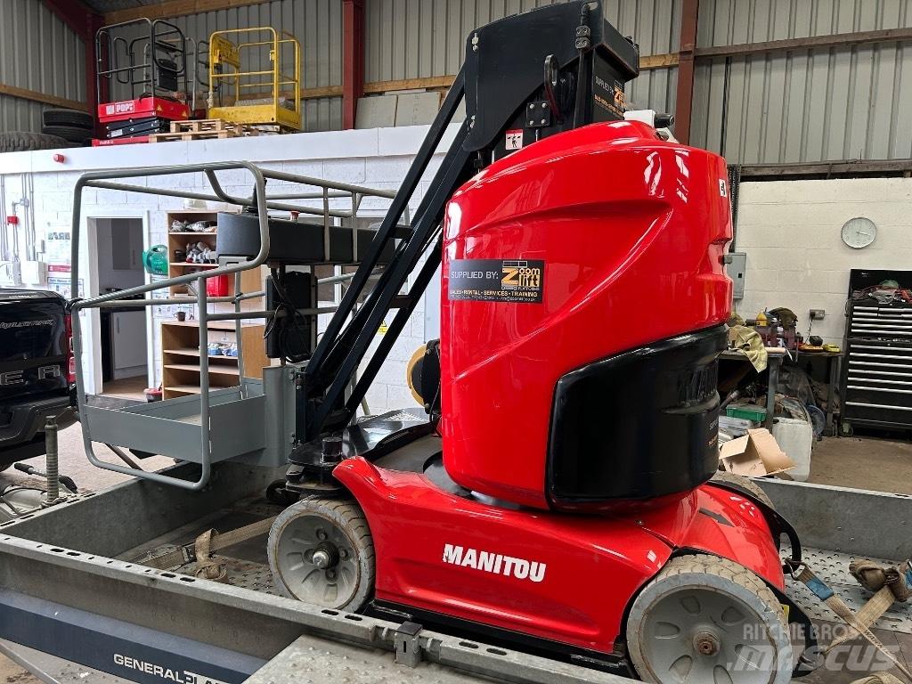 Manitou 100 VJR 인원/화물 앨리베이터