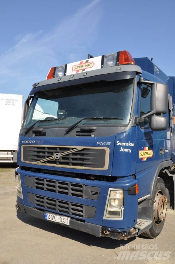 Volvo FM9 4X2 300 폐기물 수거 트럭