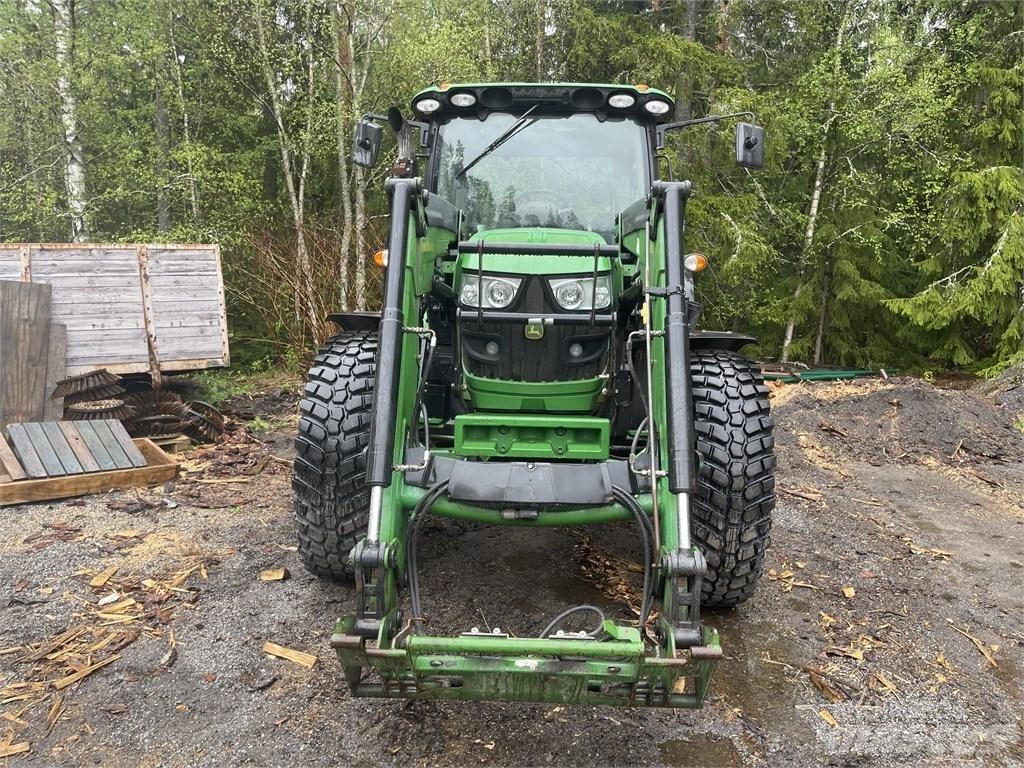 John Deere 6125 R 트랙터