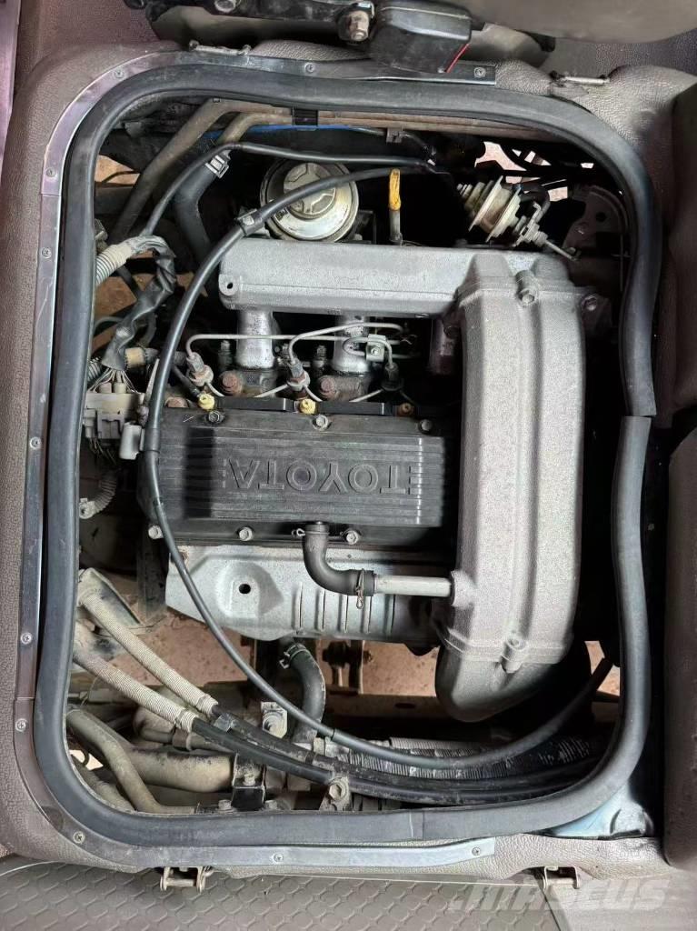 Toyota Coaster Bus 미니 버스