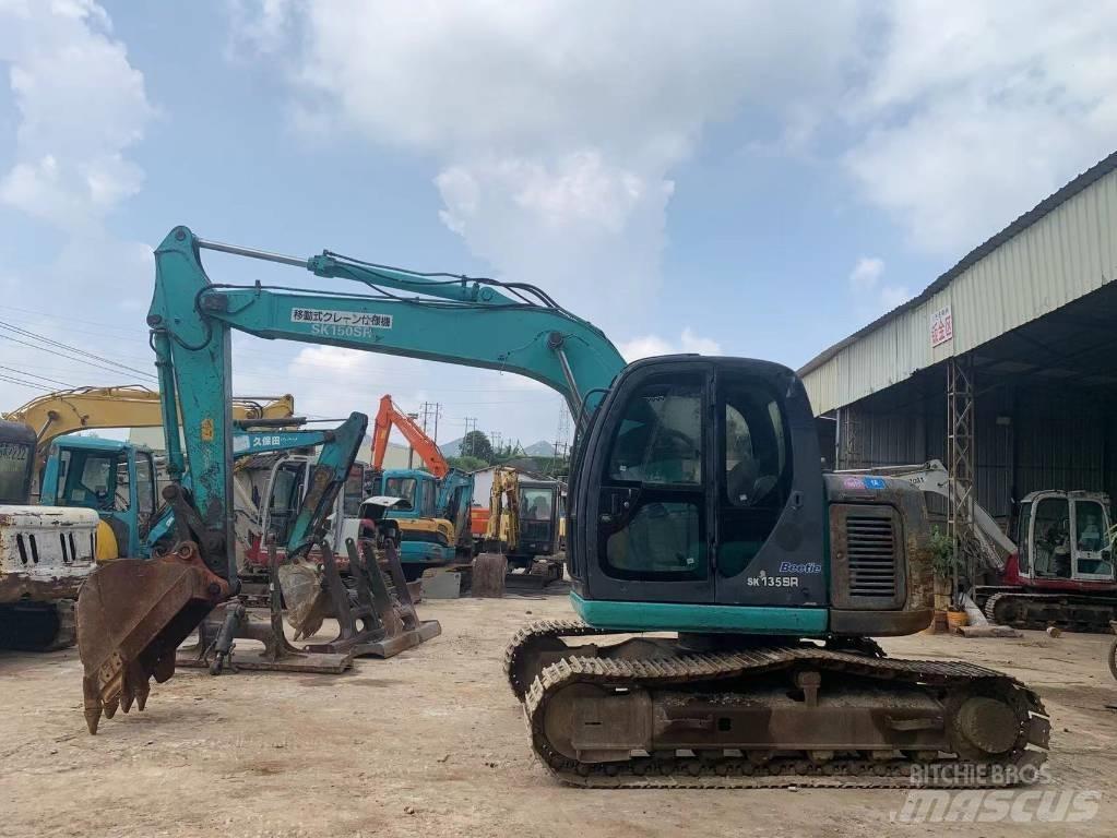 Kobelco SK 135 대형 굴삭기 29톤 이상
