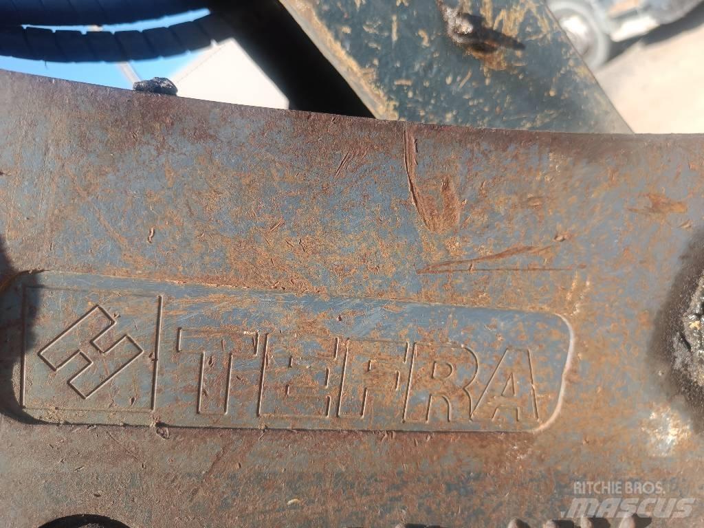 Hyundai R140LCR-9A 대형 굴삭기 29톤 이상