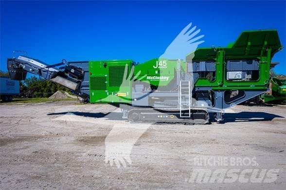 McCloskey J45 크러셔