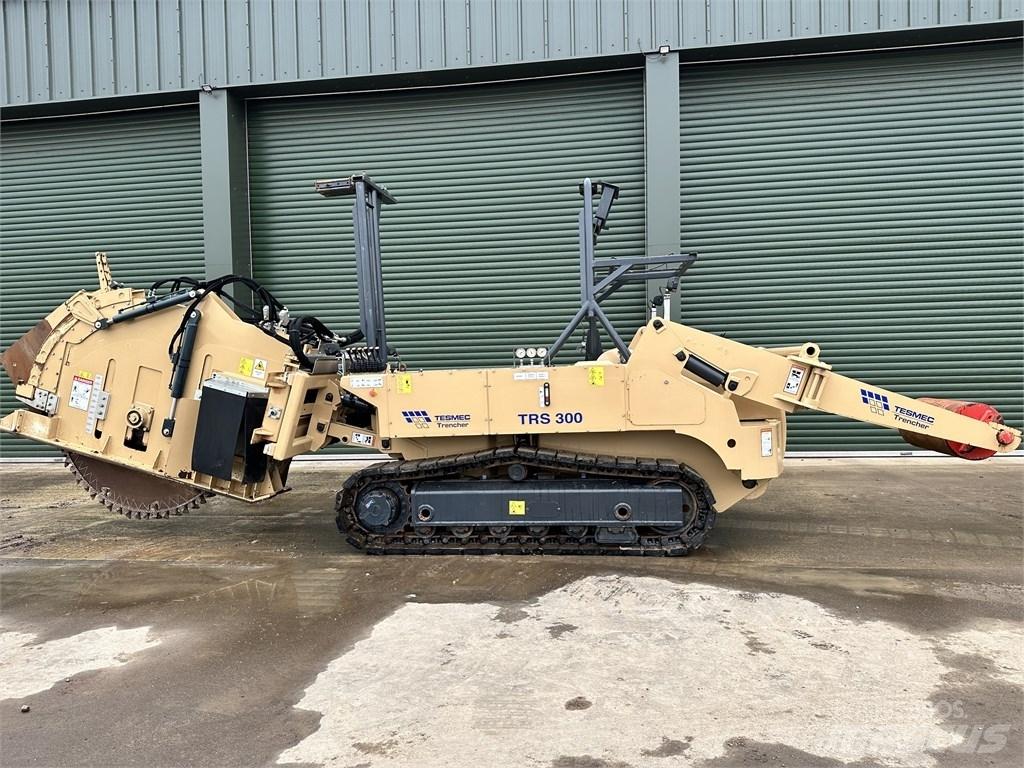 Tesmec TRS300/140 트렌처