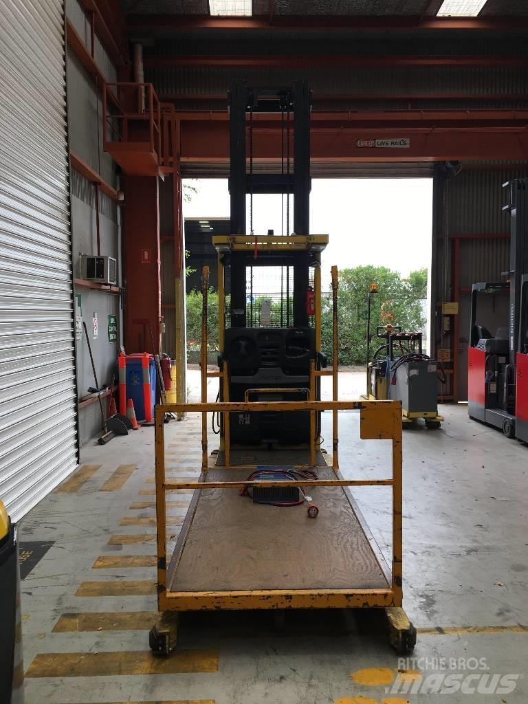 Hyster R30XMF2 하이 리프트 오더 피커