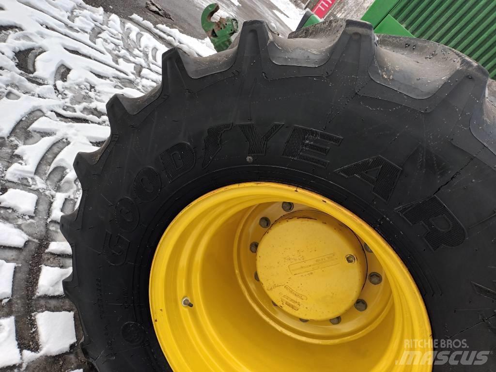 John Deere 4755 트랙터