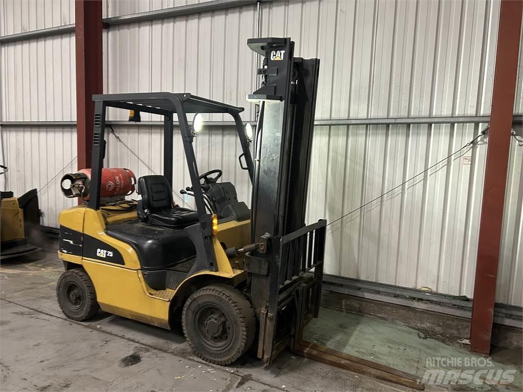 CAT GP25NT LPG 지게차