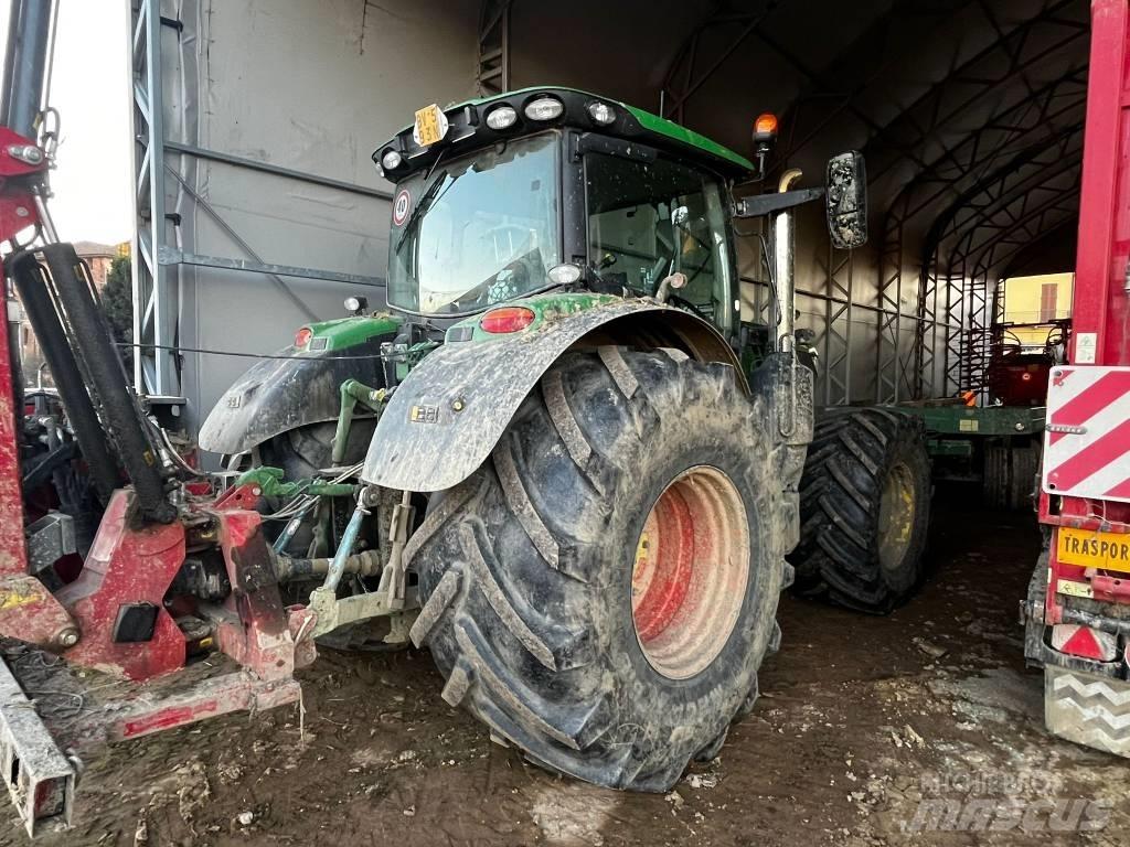 John Deere 6145 R 트랙터