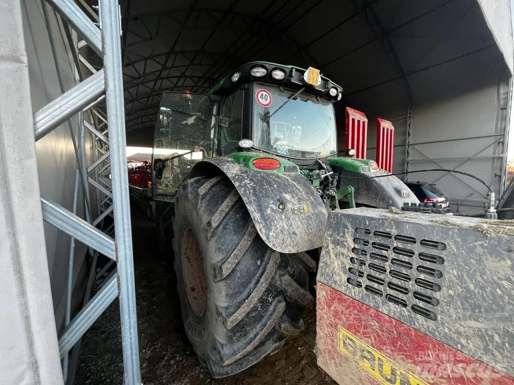 John Deere 6145 R 트랙터