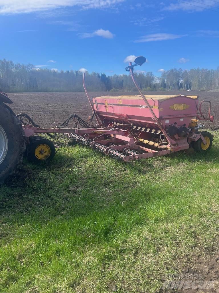 Väderstad Rapid400C 드릴