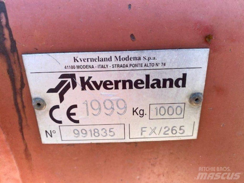 Kverneland FX 265 장착형 잔디깎기
